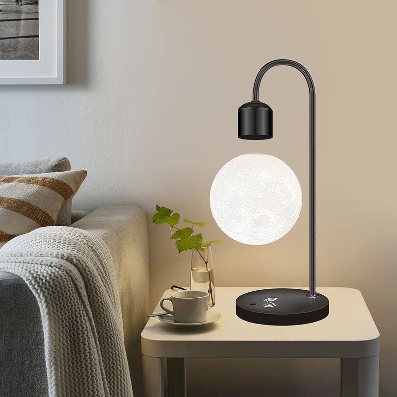 Magnetisch leviterende Mondlampe Schwerelos schwimmende Schreibtischspielzeuge zum Dekorieren Geschenke